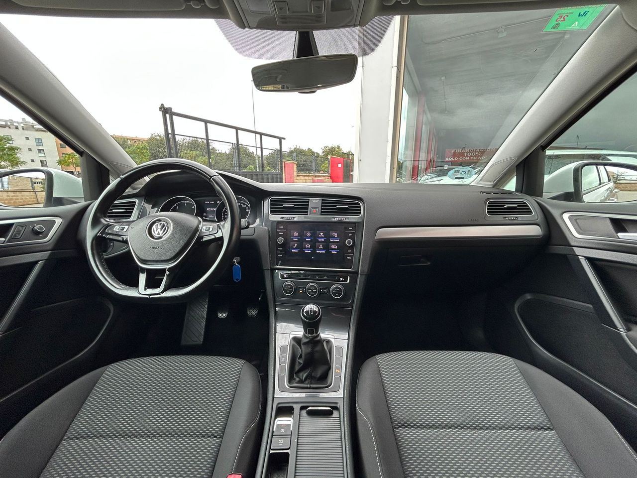 Foto Volkswagen Golf 12