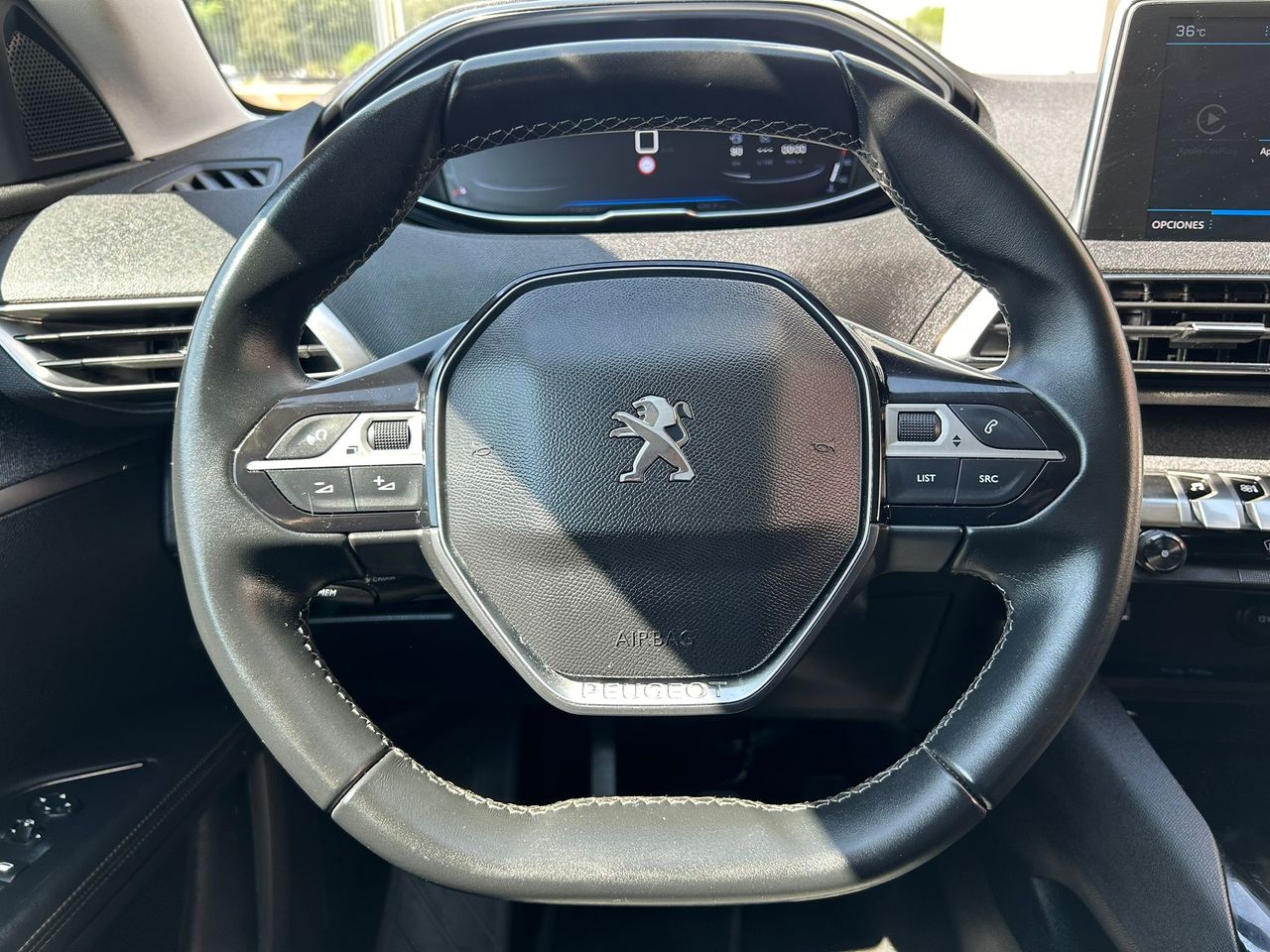 Foto Peugeot 5008 14