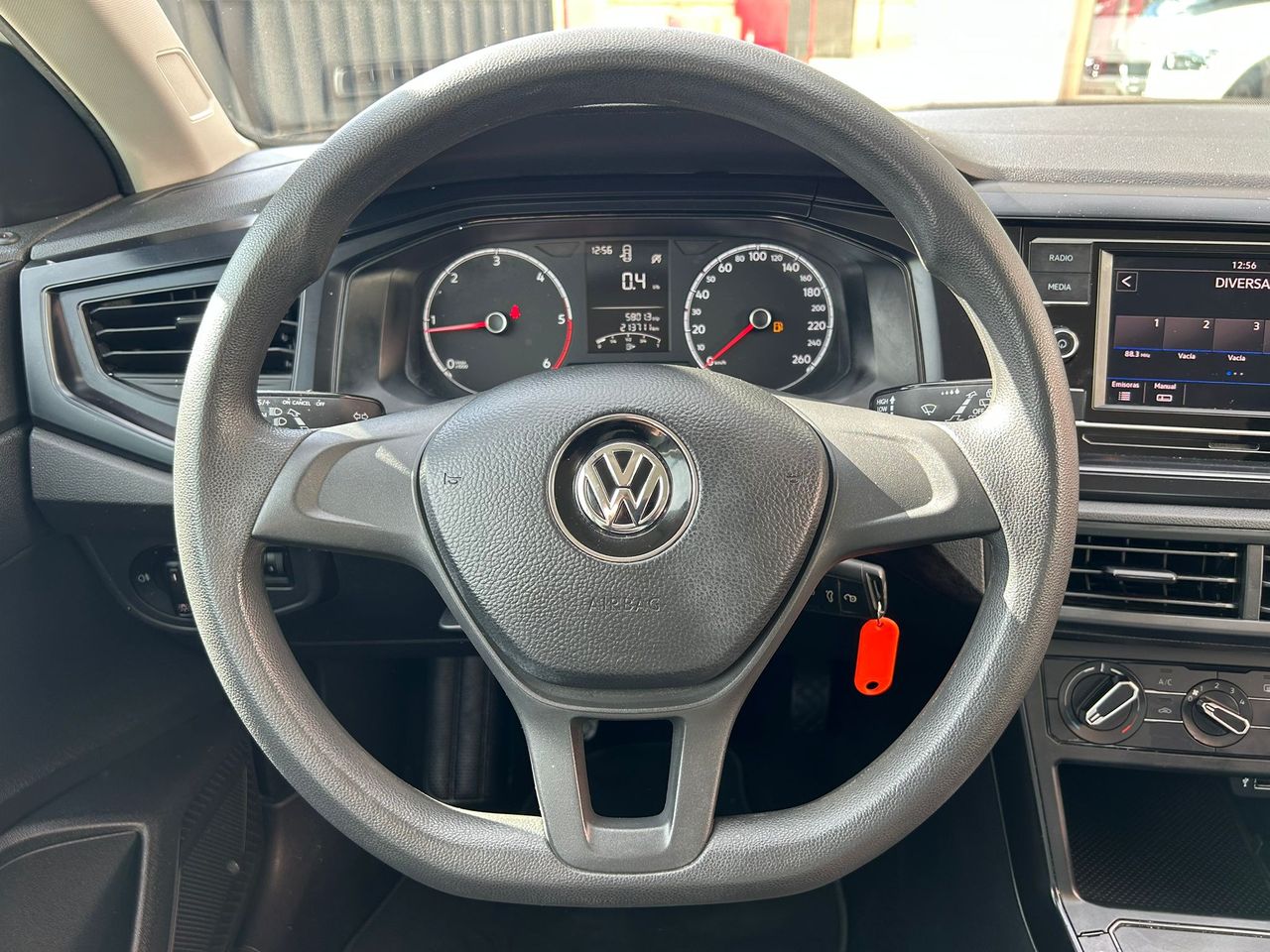 Foto Volkswagen Polo 11