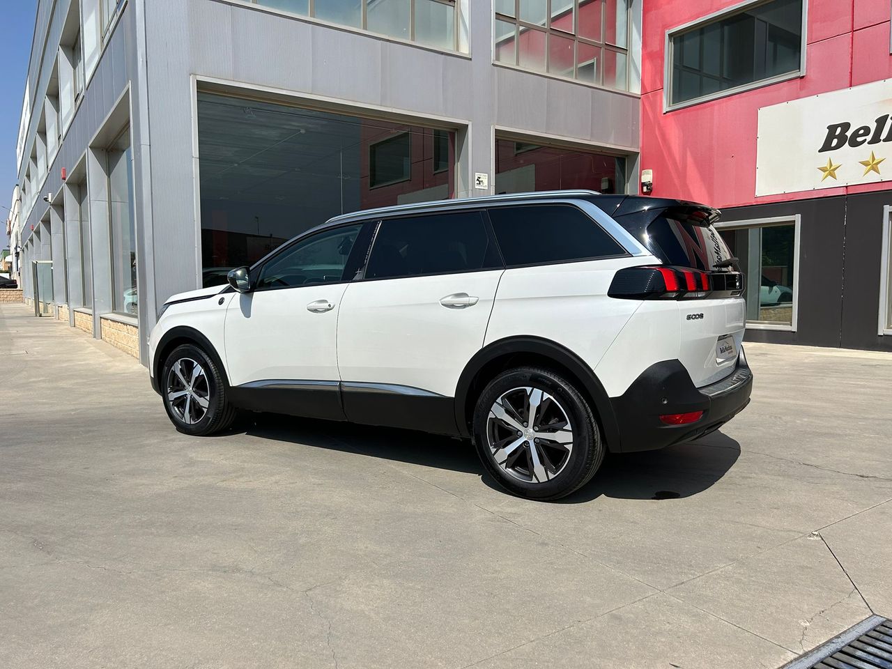 Foto Peugeot 5008 3