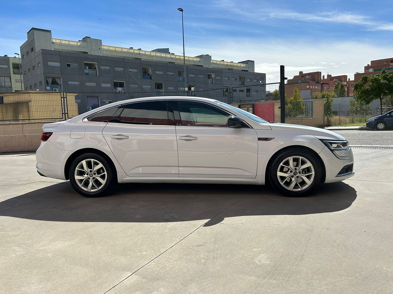 Foto Renault Talisman 4