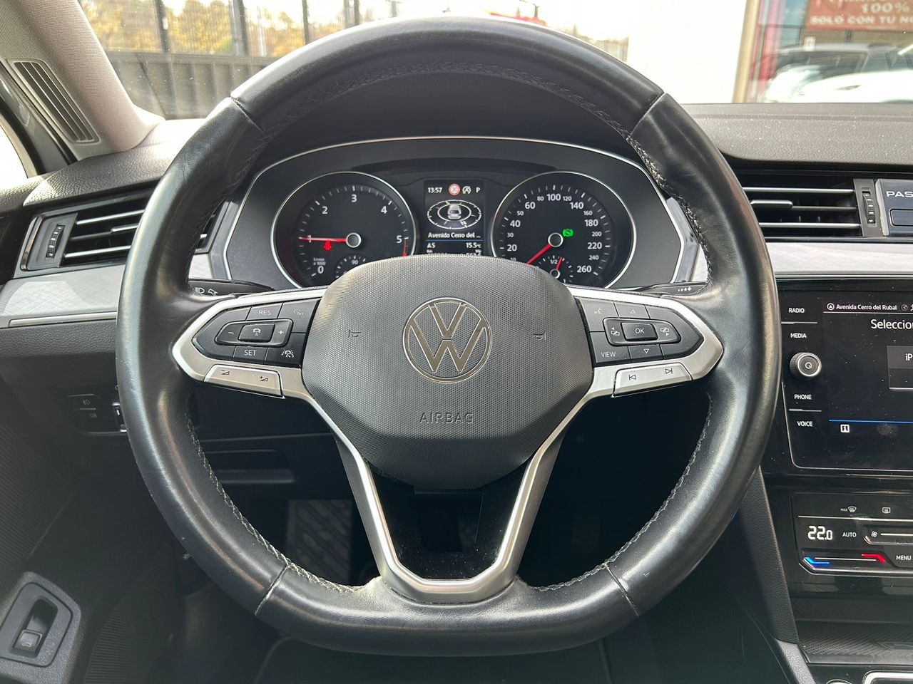 Foto Volkswagen Passat 11