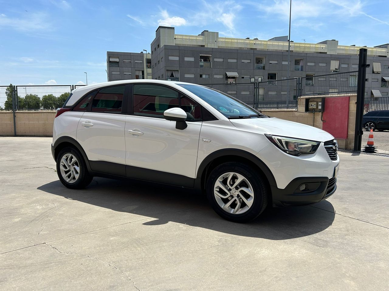 Foto Opel Crossland X 12