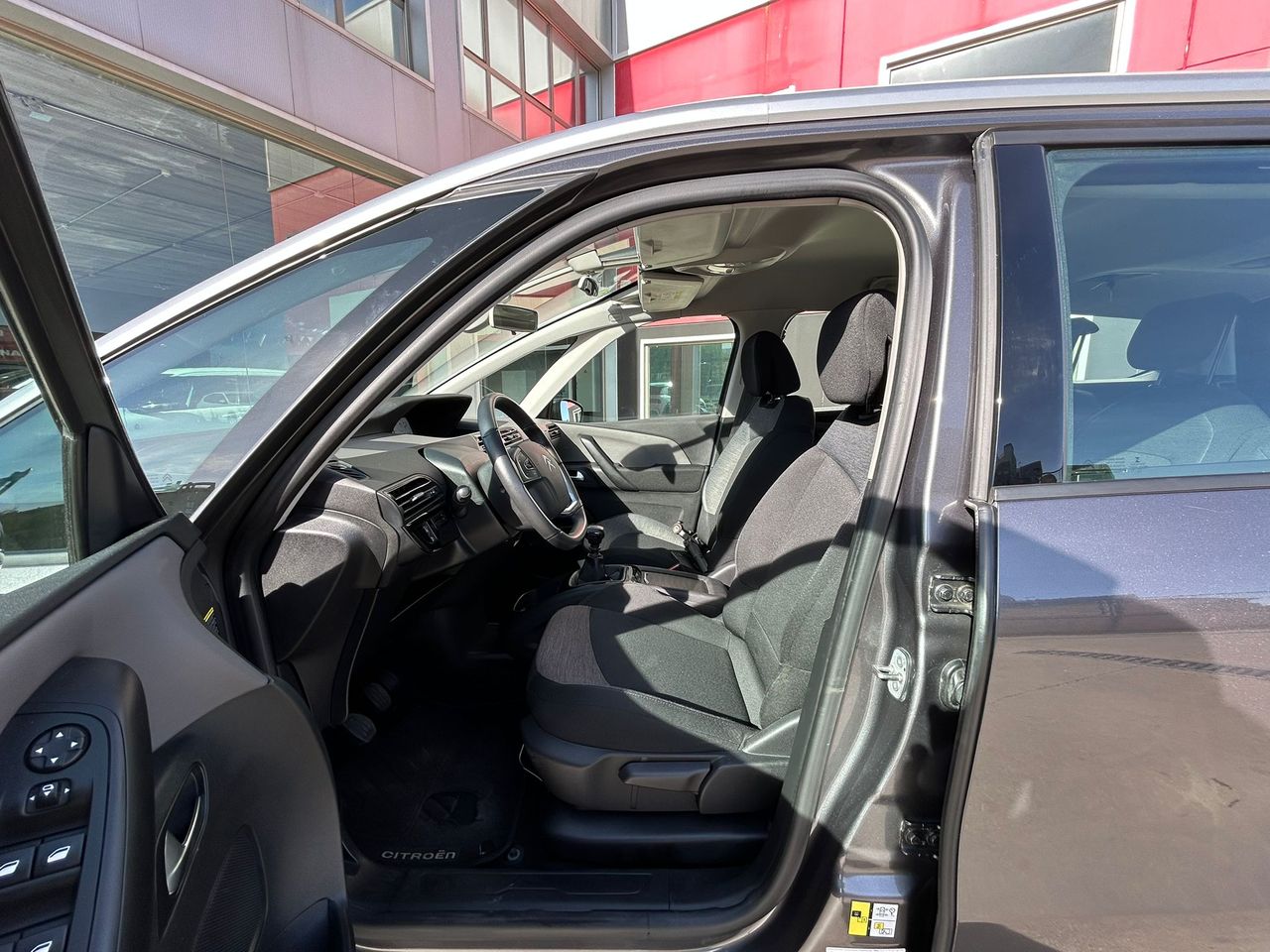 Foto Citroën Grand C4 SpaceTourer 9