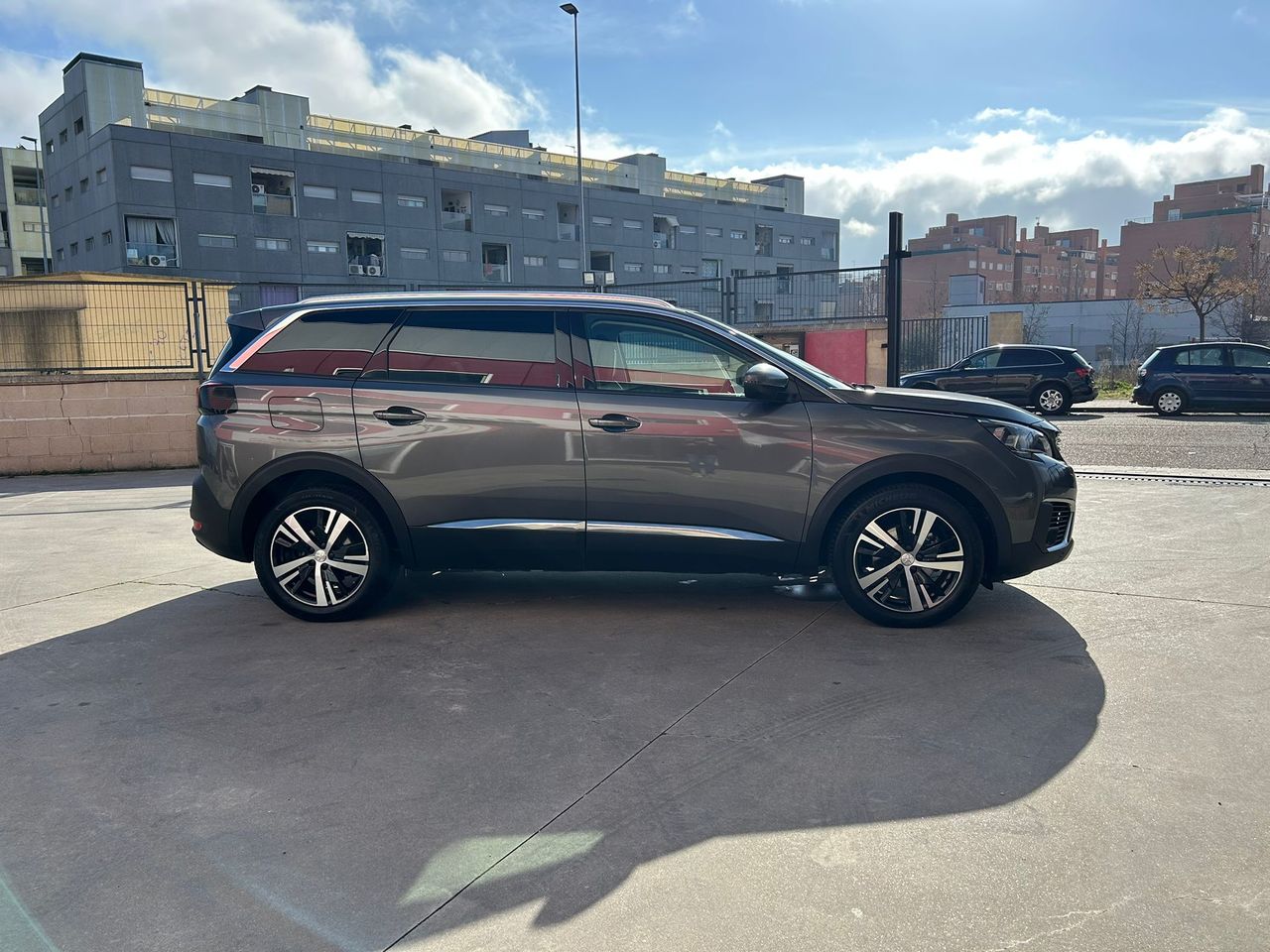 Foto Peugeot 5008 6