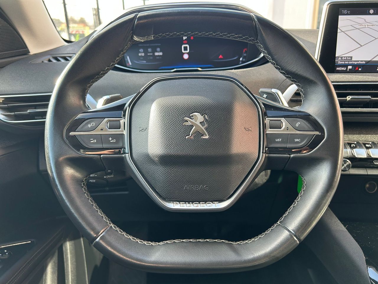 Foto Peugeot 5008 12