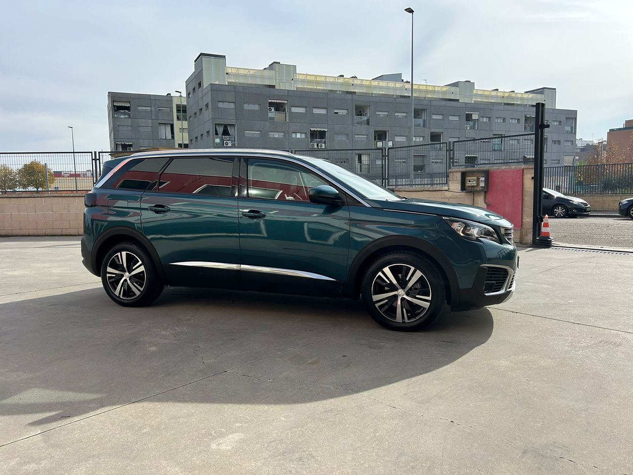 Foto Peugeot 5008 4