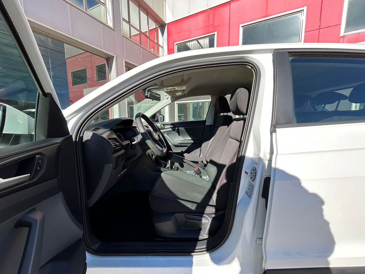 Foto Volkswagen T-Cross 9