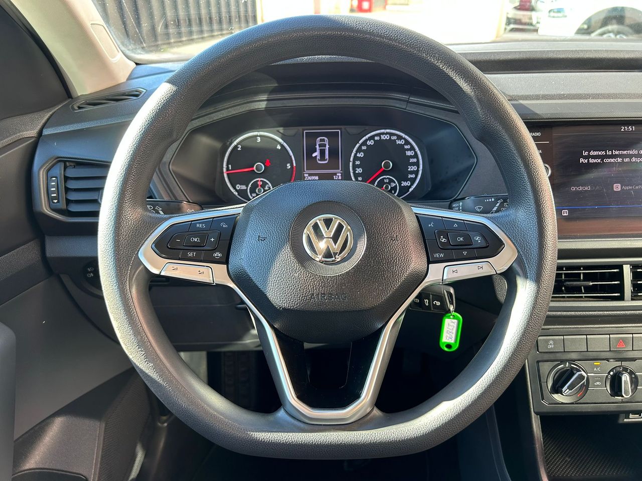 Foto Volkswagen T-Cross 11