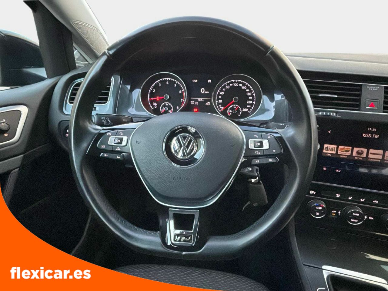 Foto Volkswagen Golf 12