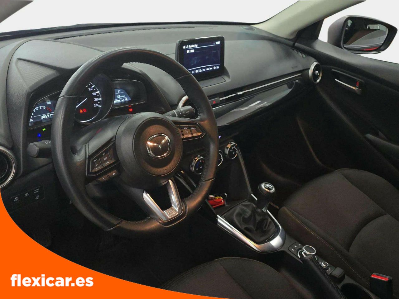 Foto Mazda Mazda2 8