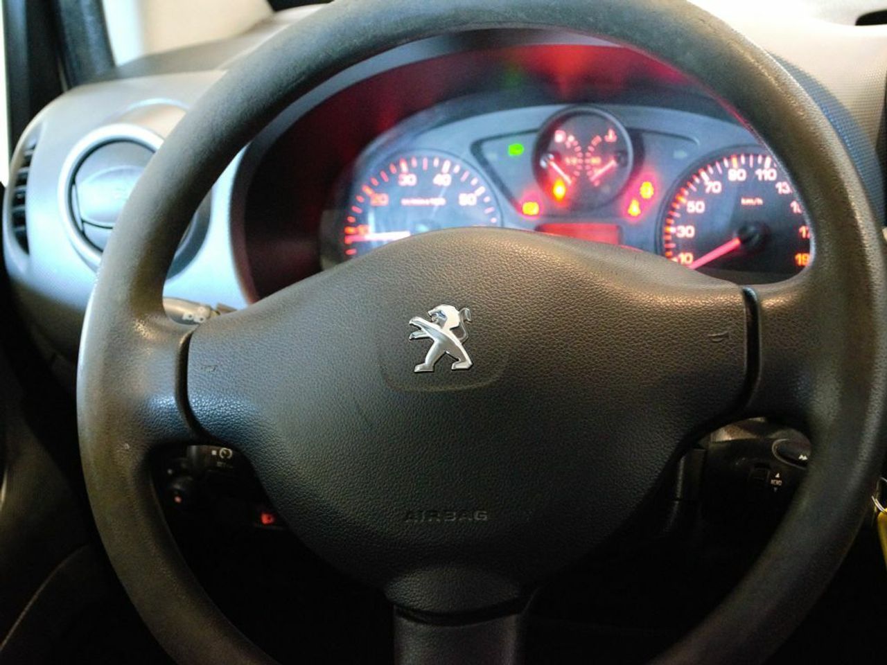 Foto Peugeot Partner 16