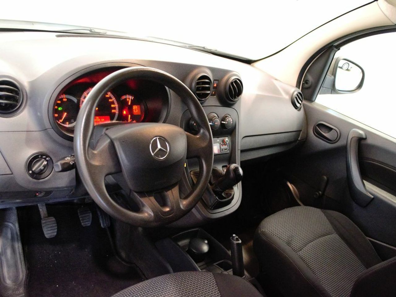 Foto Mercedes-Benz Citan 14