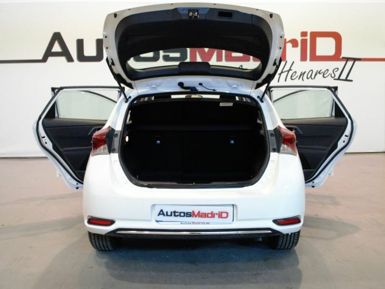 Foto Toyota Auris 8