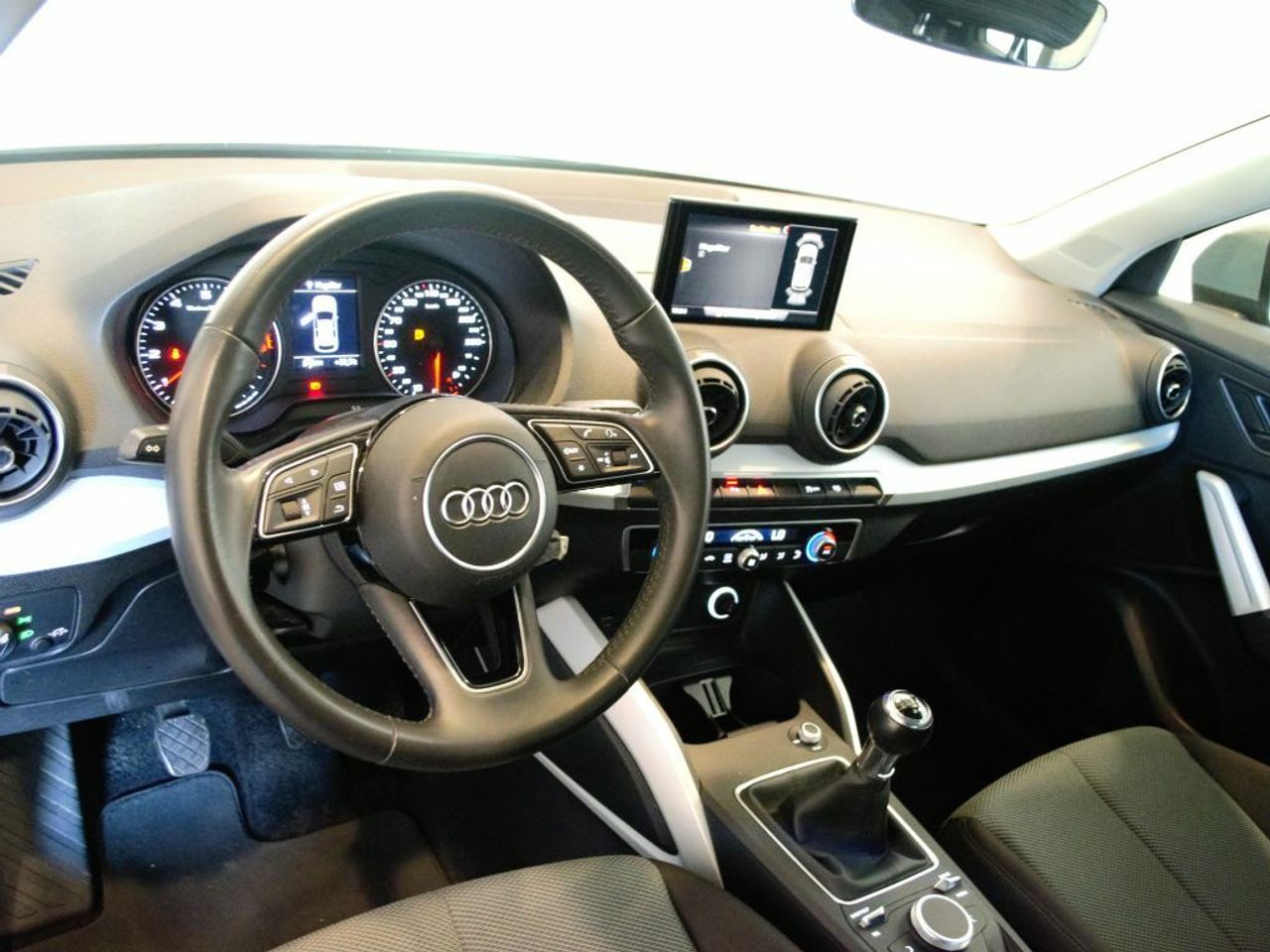 Foto Audi Q2 16