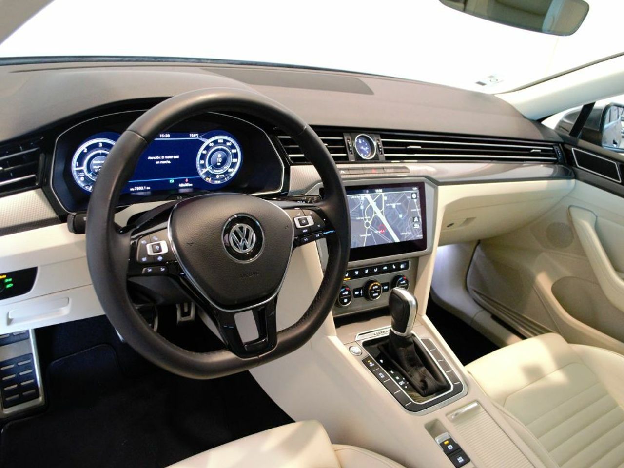 Foto Volkswagen Passat 19