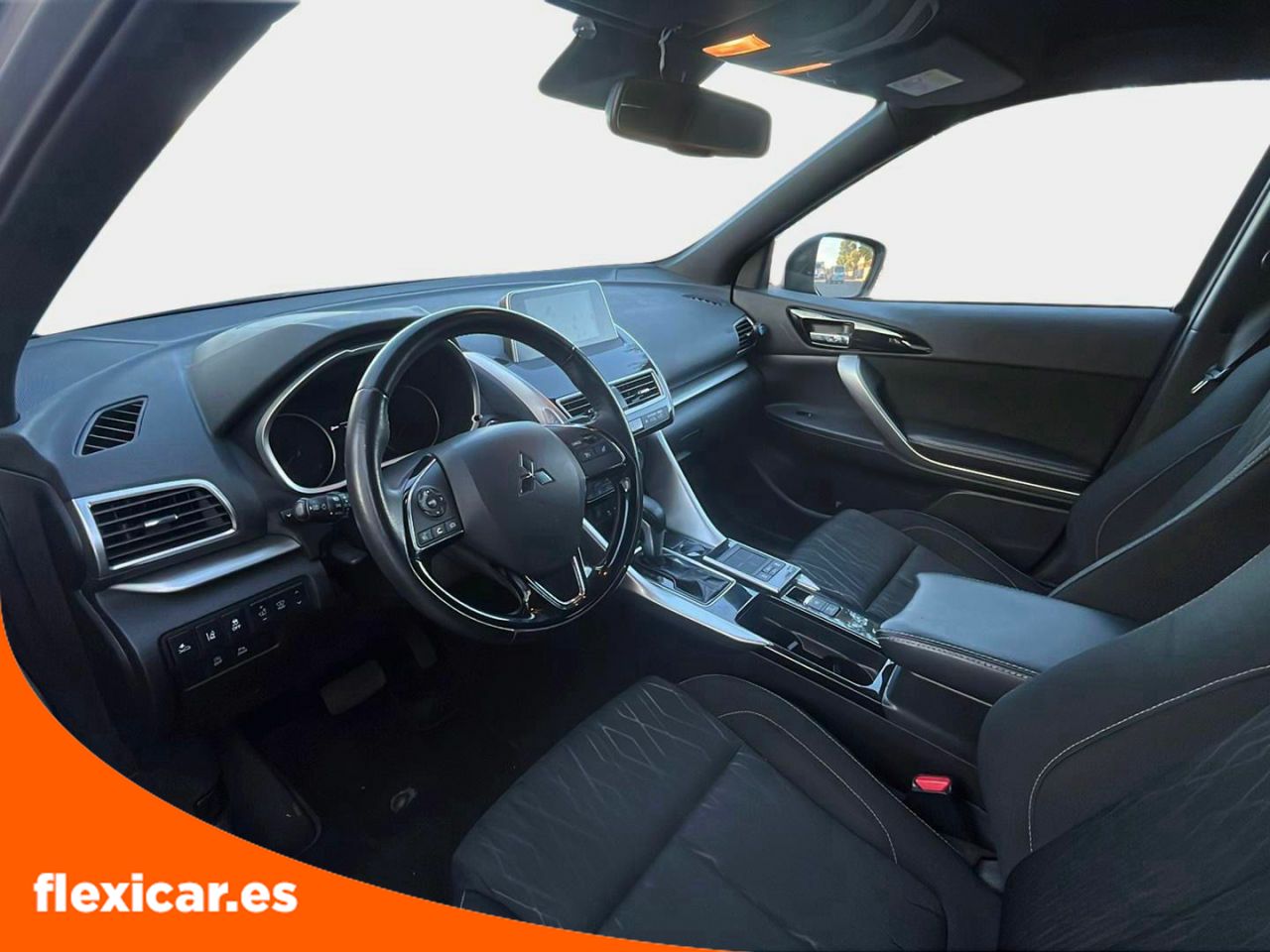 Foto Mitsubishi Eclipse Cross 23