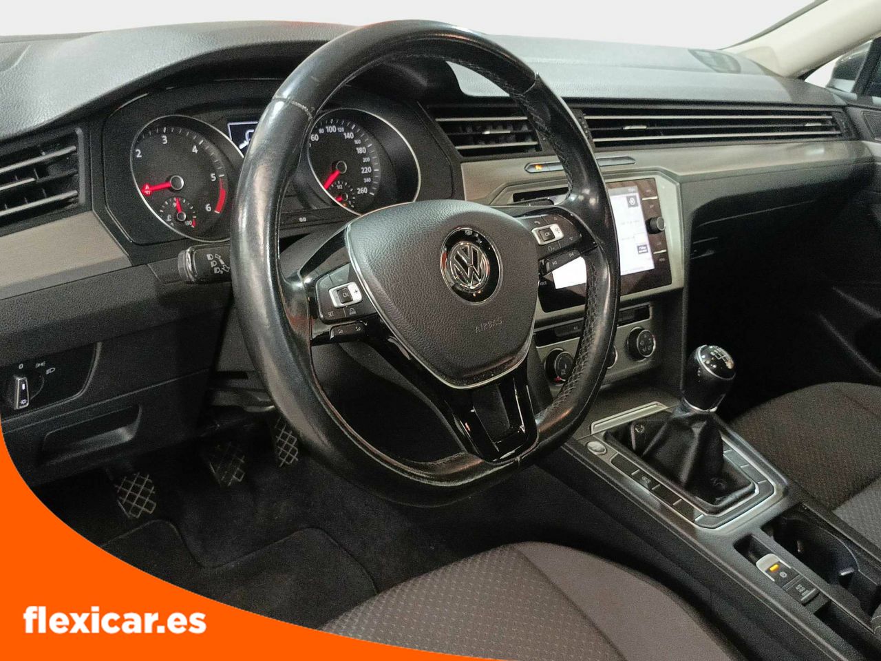 Foto Volkswagen Passat 14