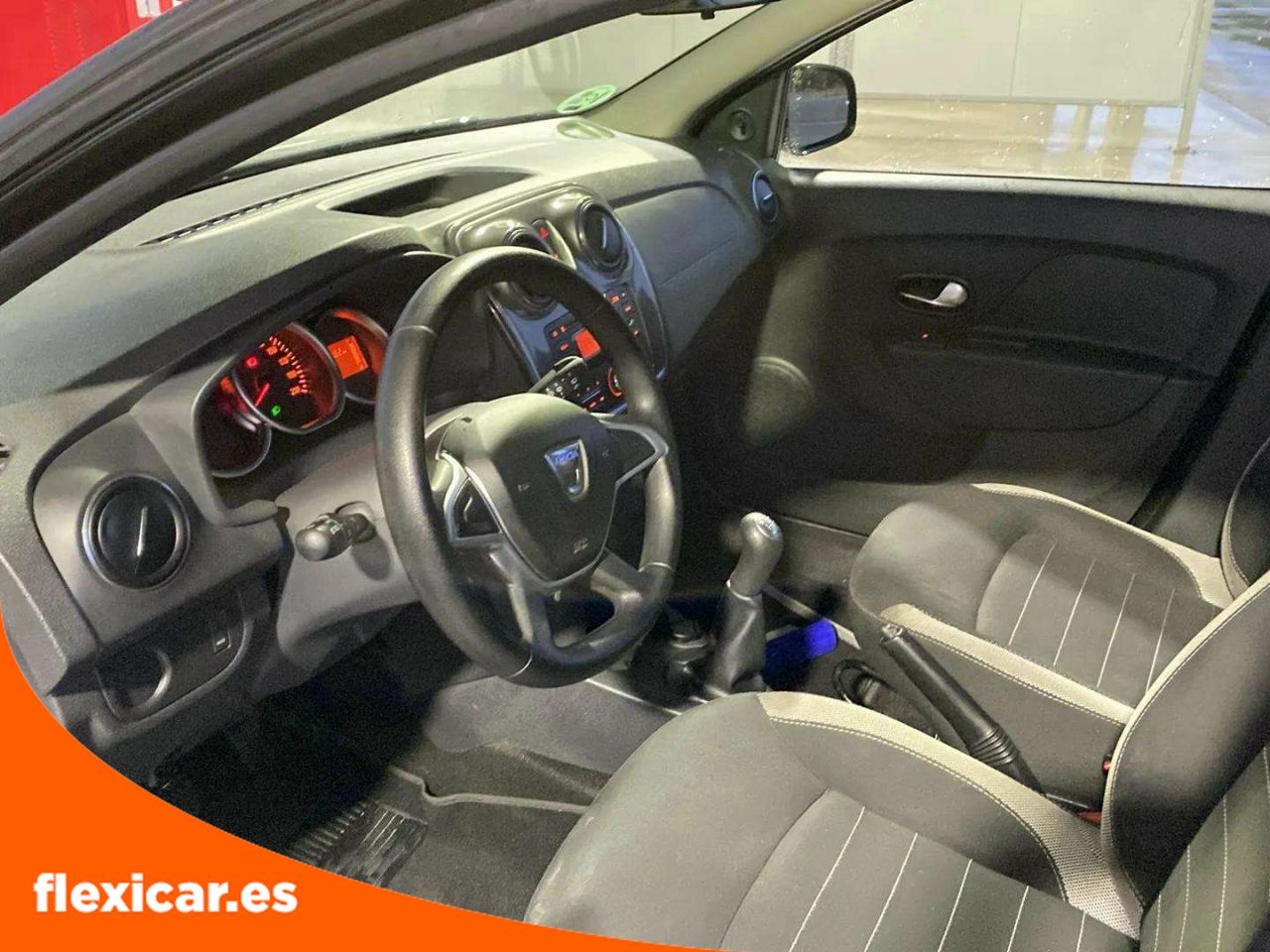 Foto Dacia Sandero 21