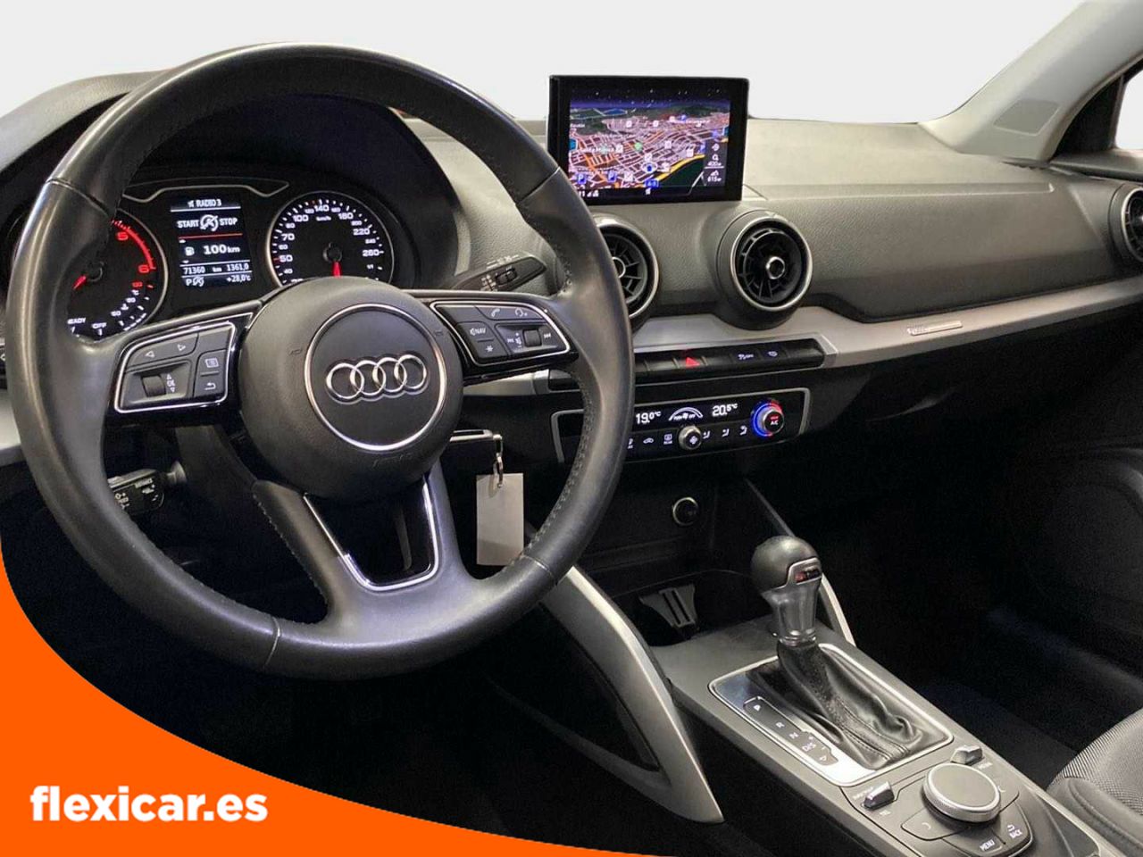 Foto Audi Q2 36