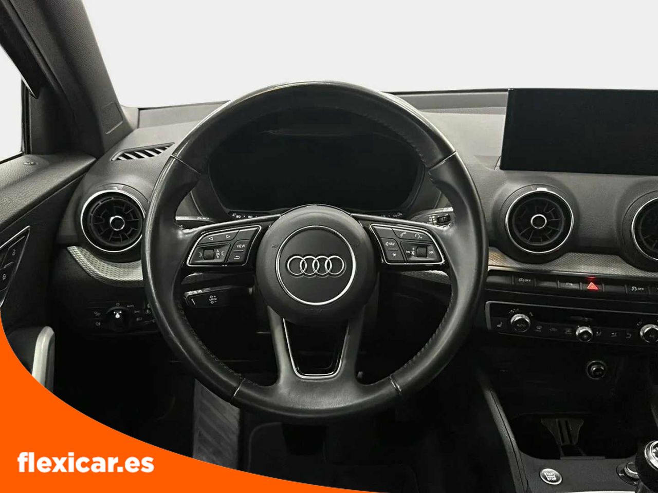 Foto Audi Q2 12