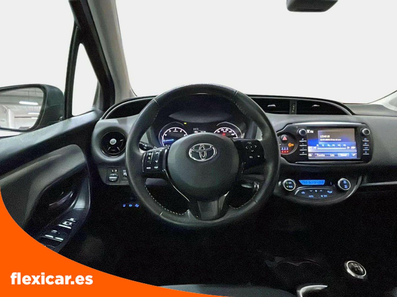 Foto Toyota Yaris 18