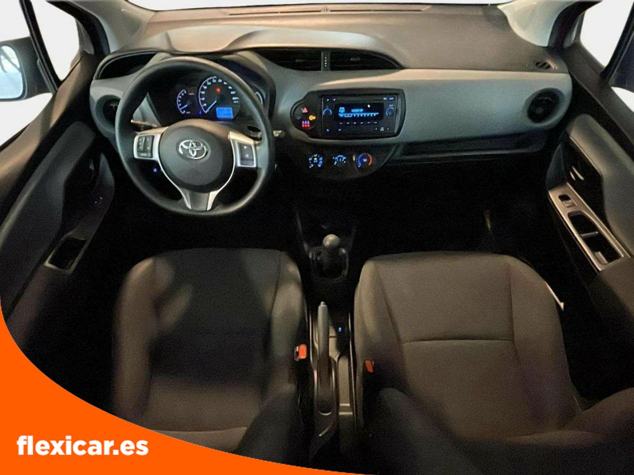 Foto Toyota Yaris 16