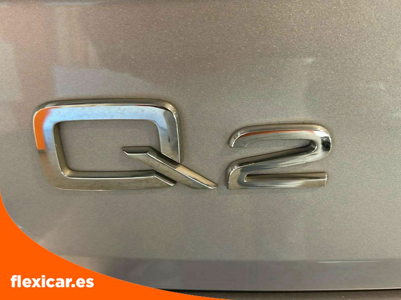 Foto Audi Q2 10