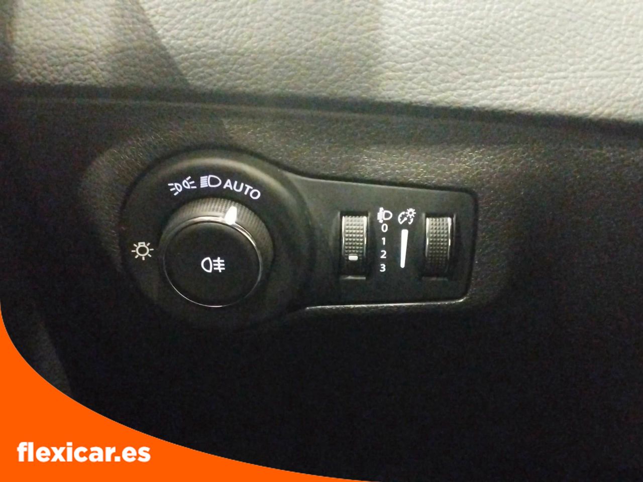 Foto Jeep Compass 24