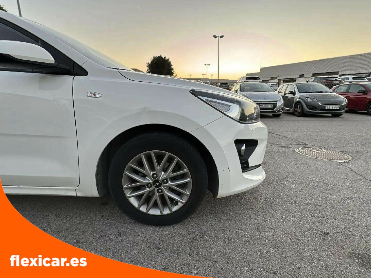 Foto Kia Rio 16