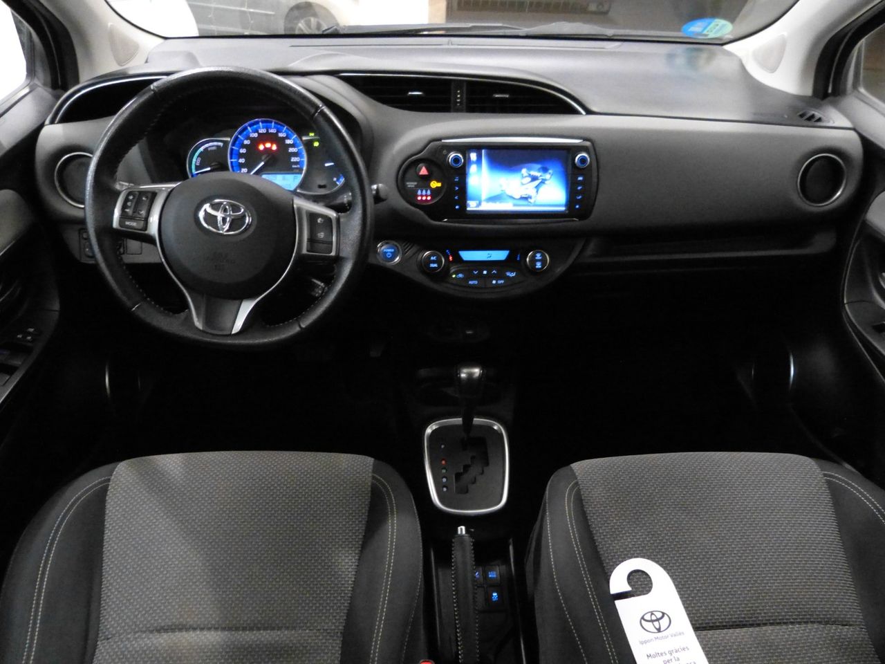 Foto Toyota Yaris 8