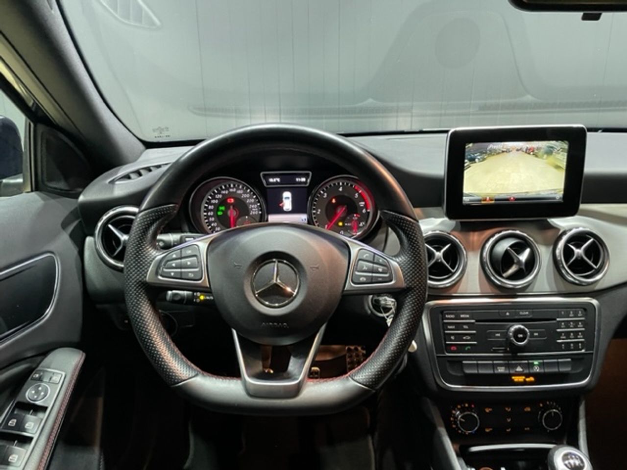 Foto Mercedes-Benz Clase GLA 20