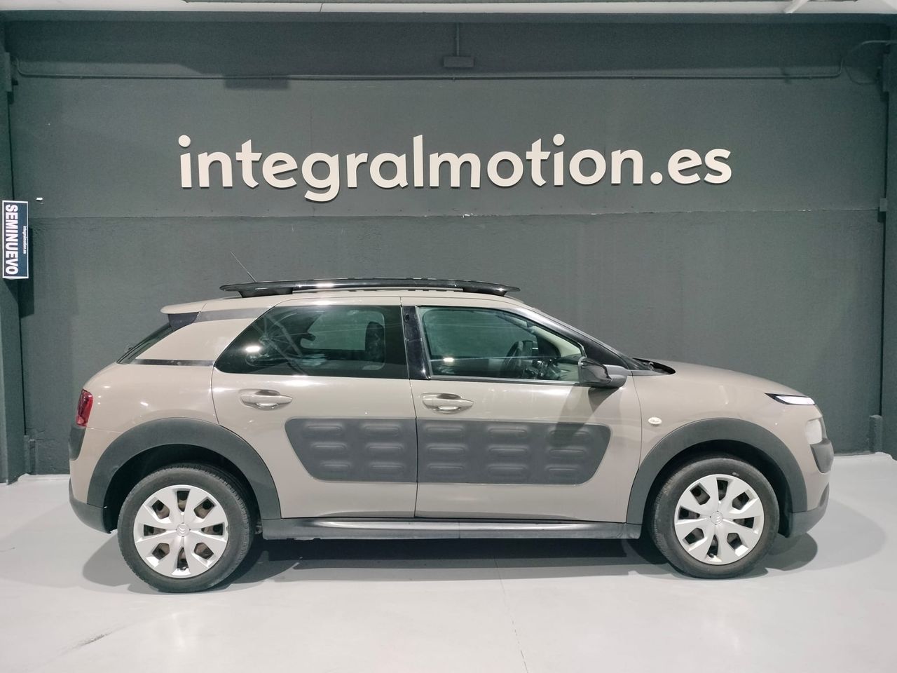 Foto Citroën C4 Cactus 11