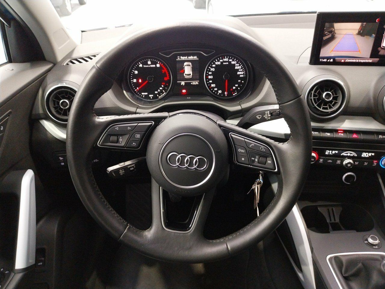 Foto Audi Q2 11