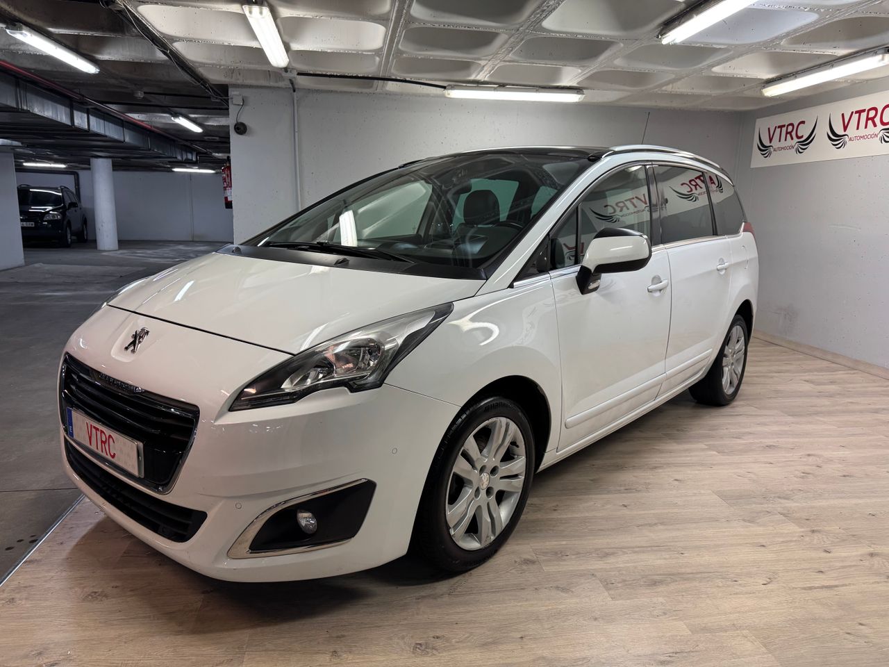 Foto Peugeot 5008 6