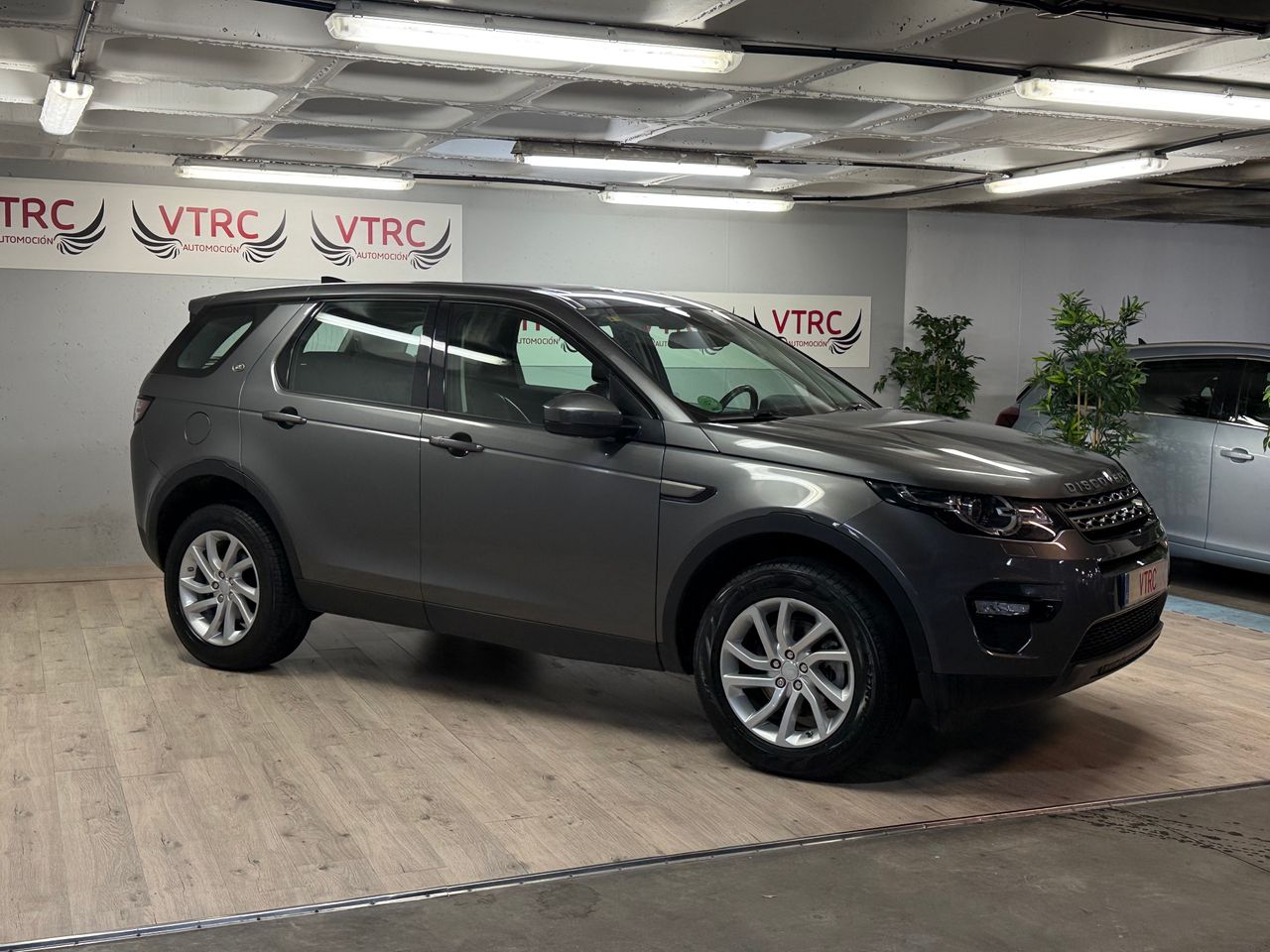 Foto Land-Rover Discovery Sport 4