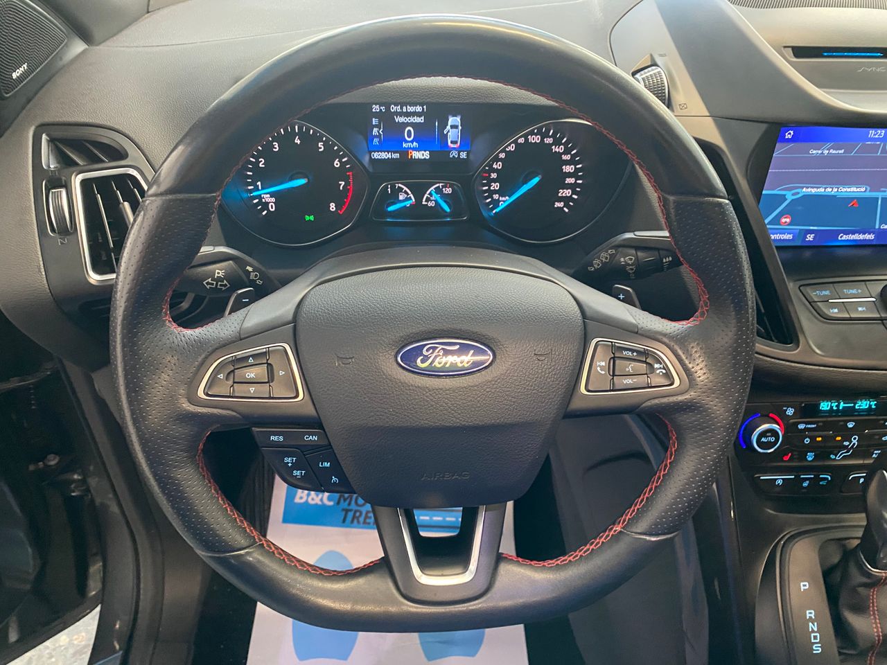 Foto Ford Kuga 28