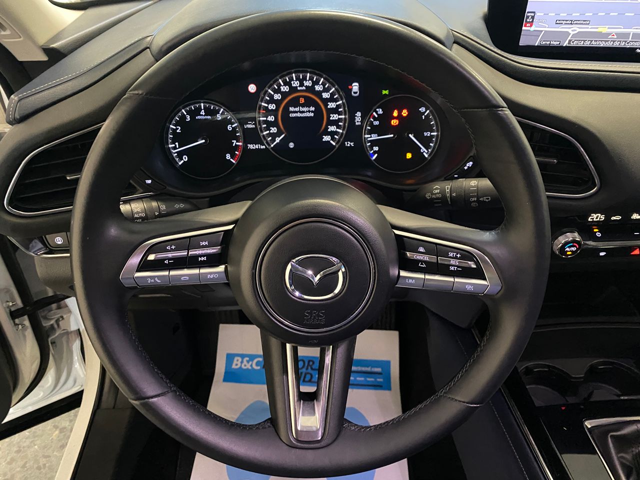 Foto Mazda CX-30 25