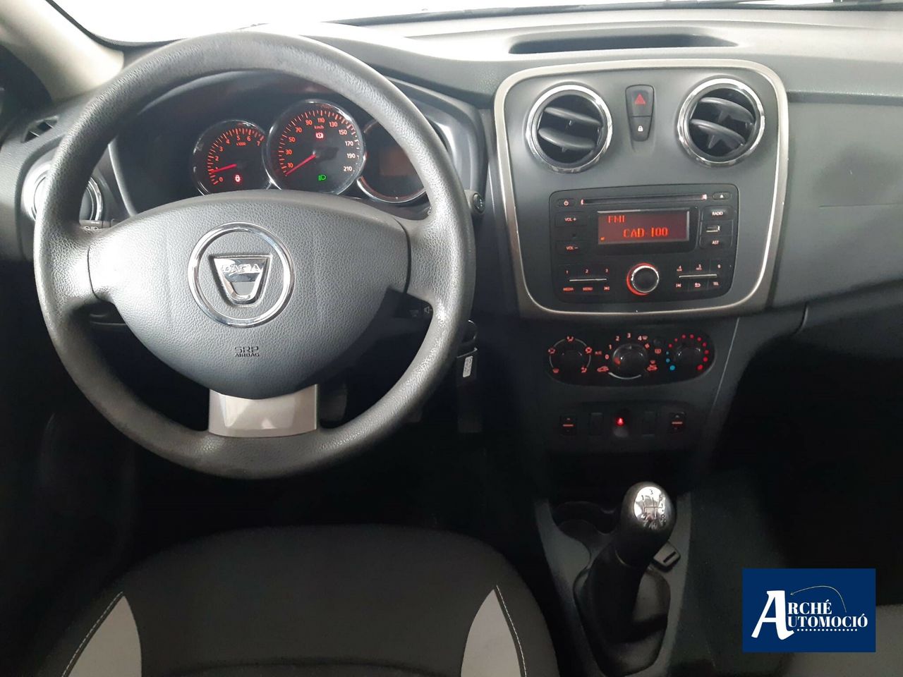 Foto Dacia Sandero 14