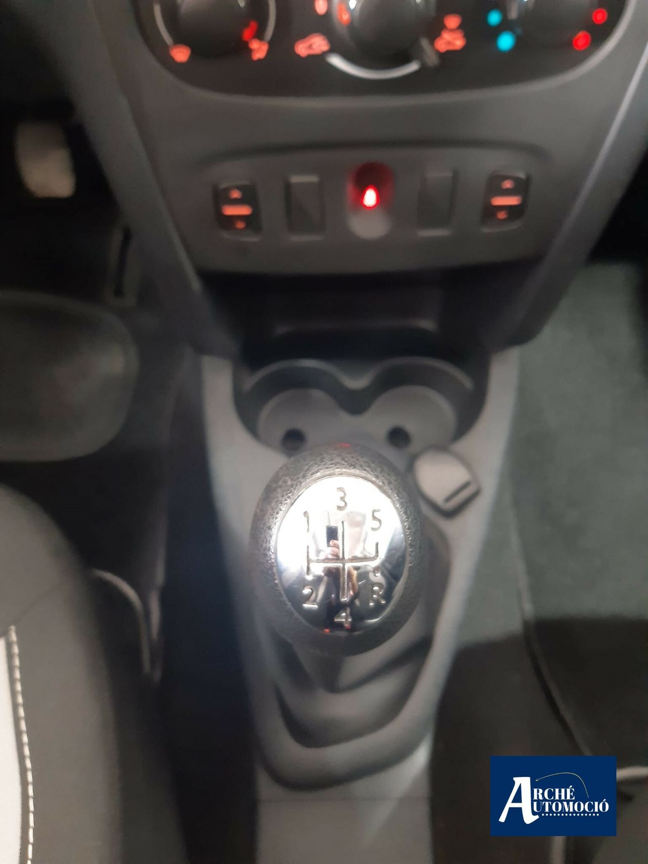 Foto Dacia Sandero 17