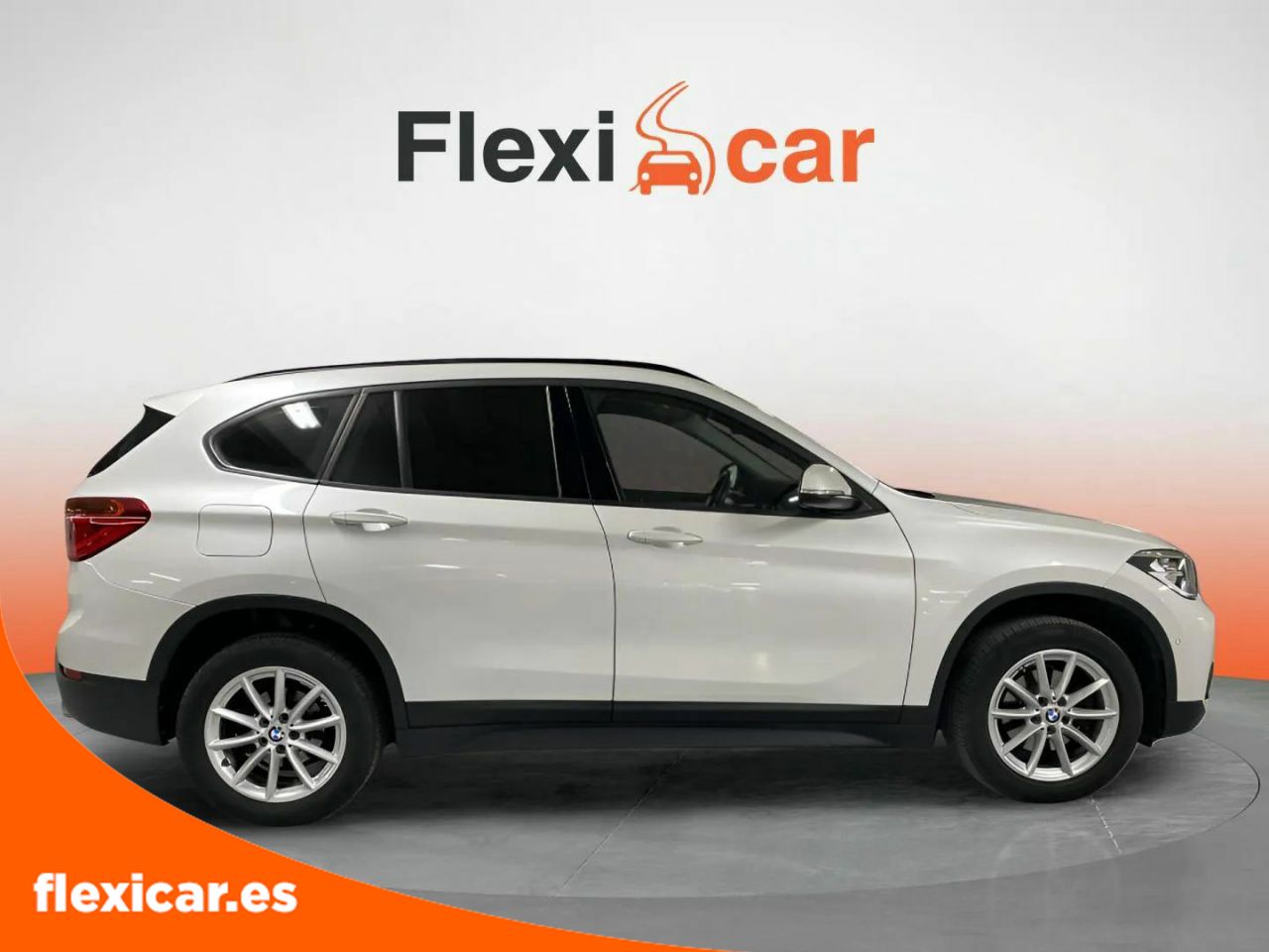 Foto BMW X1 9