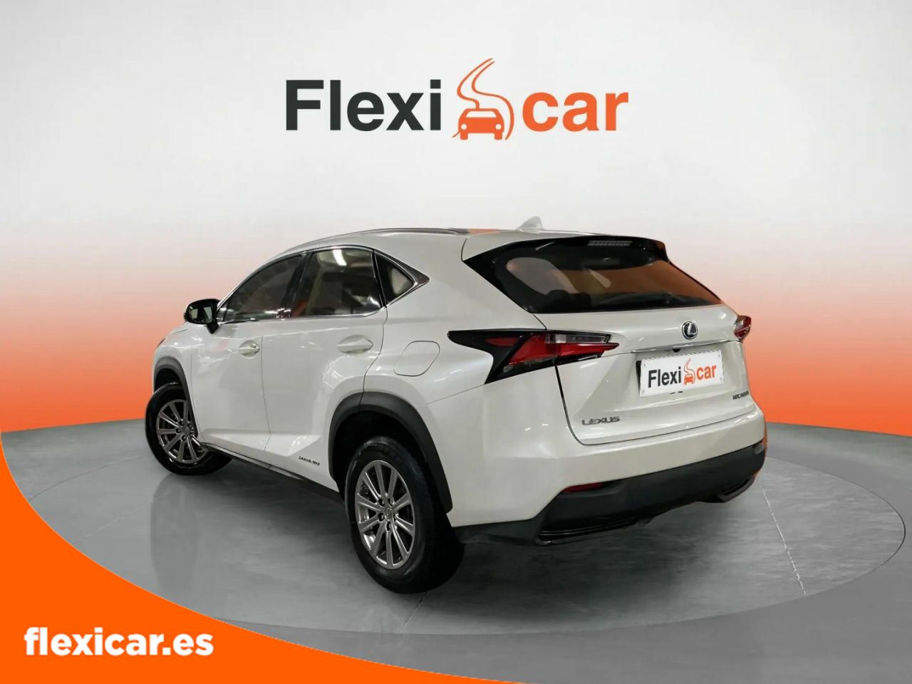 Foto Lexus NX 7