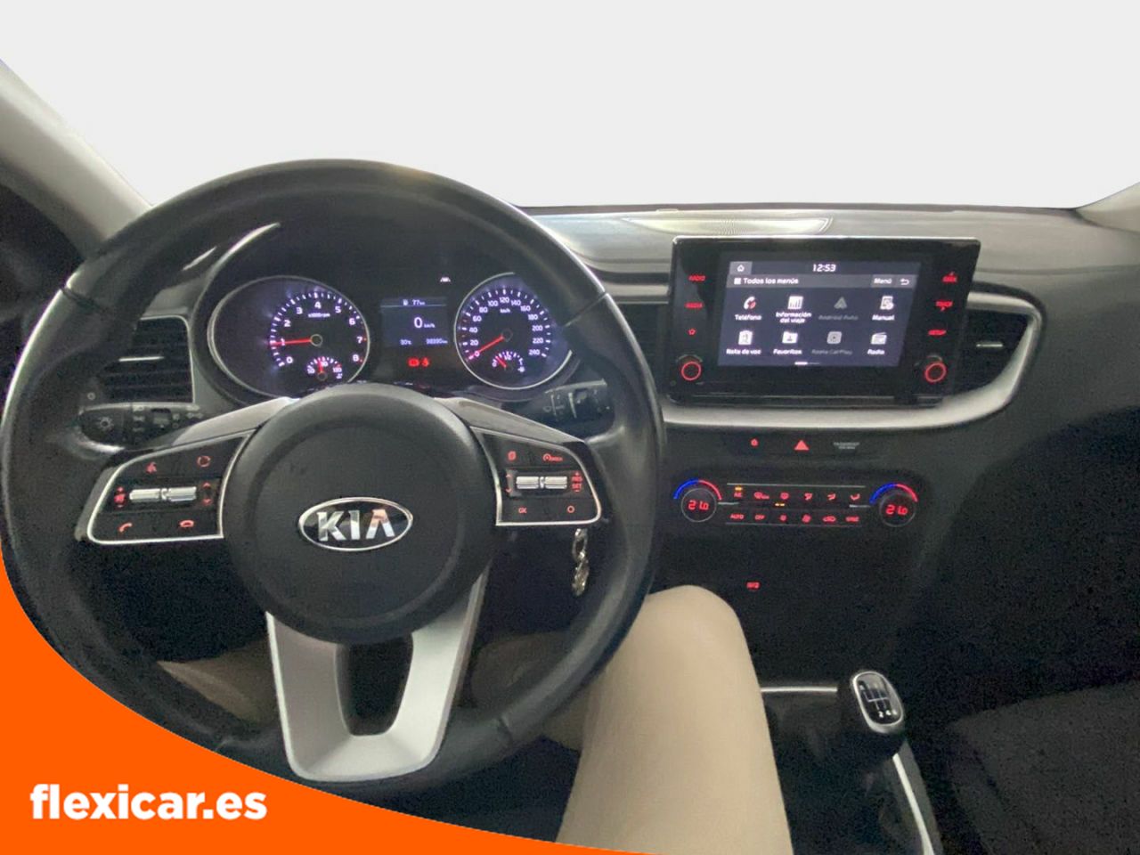 Foto Kia Ceed 10