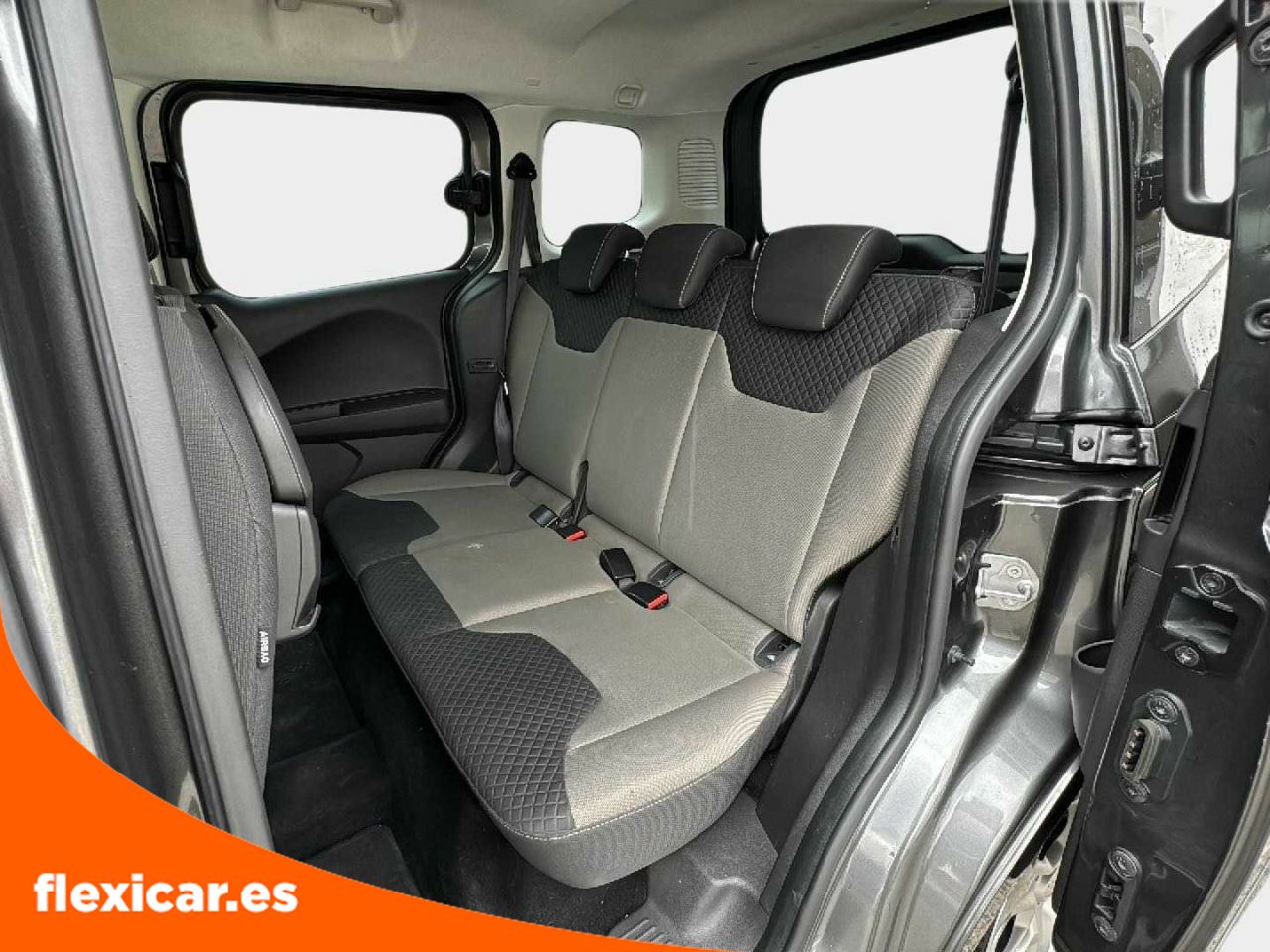 Foto Ford Tourneo Courier 16