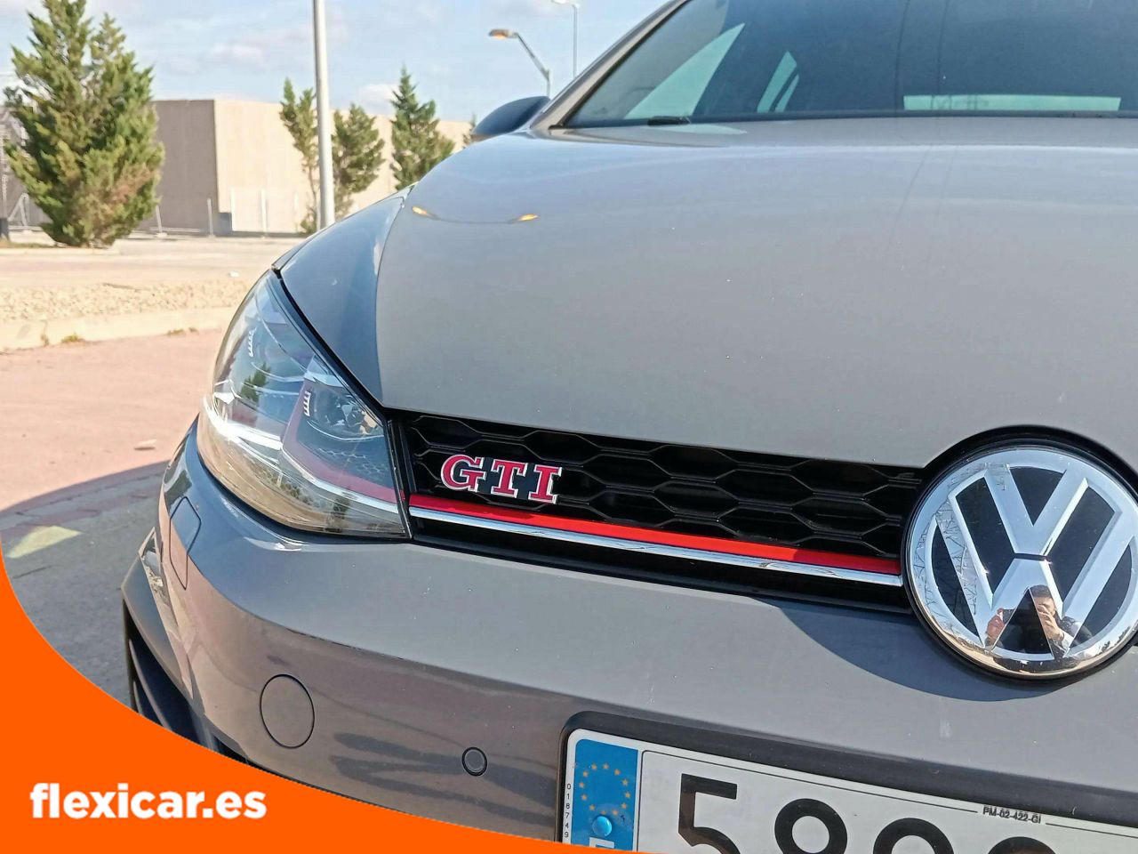 Foto Volkswagen Golf 21