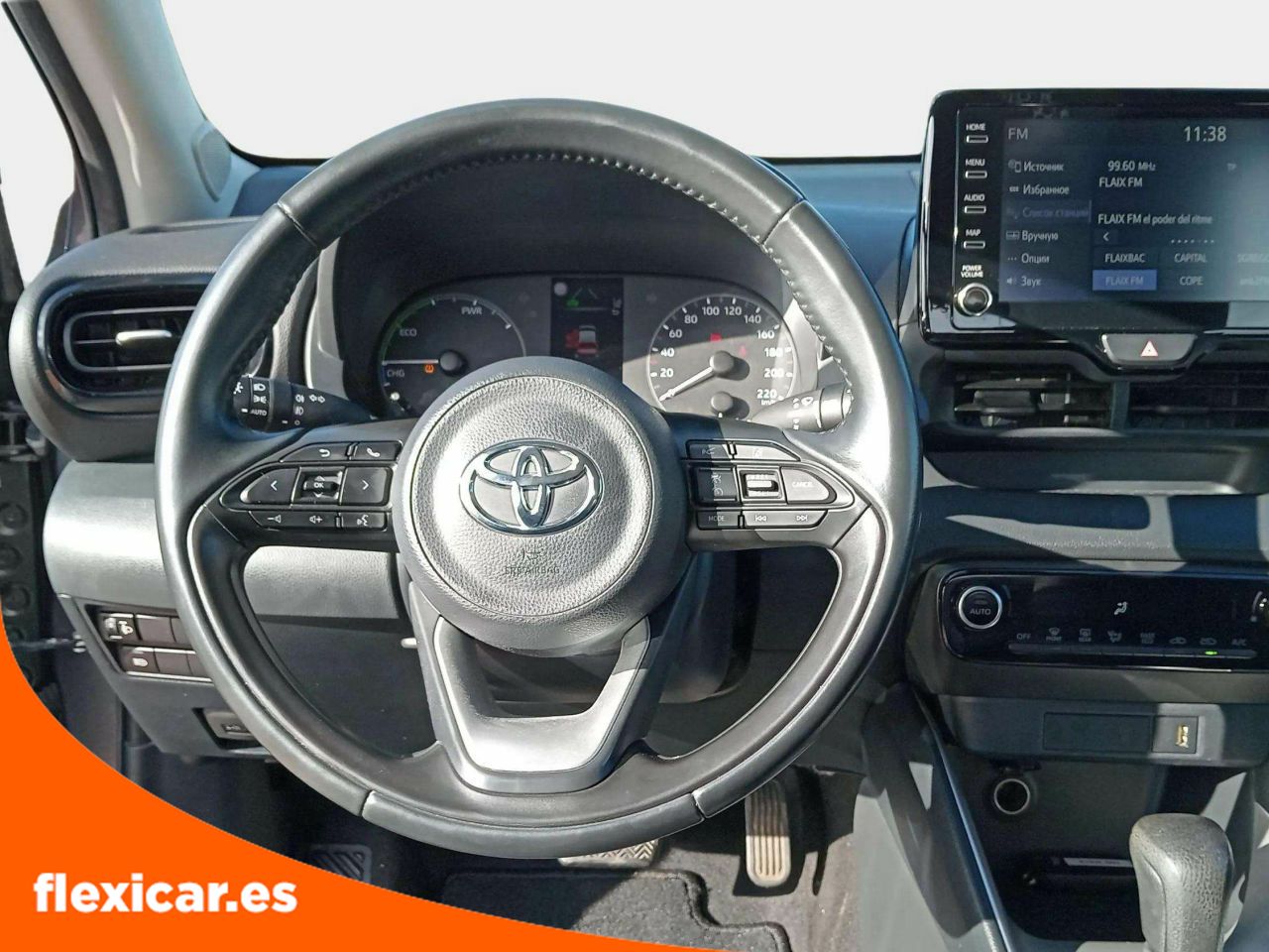 Foto Toyota Yaris 12