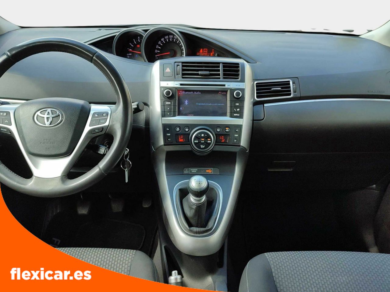 Foto Toyota Corolla Verso 14