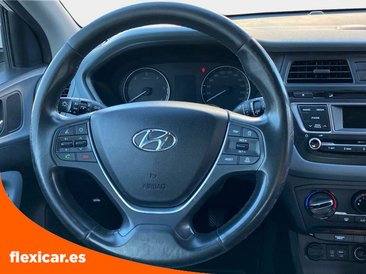 Foto Hyundai i20 12