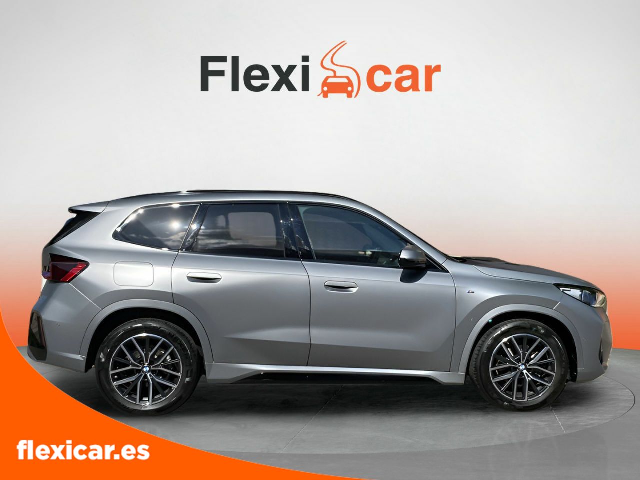 Foto BMW X1 9