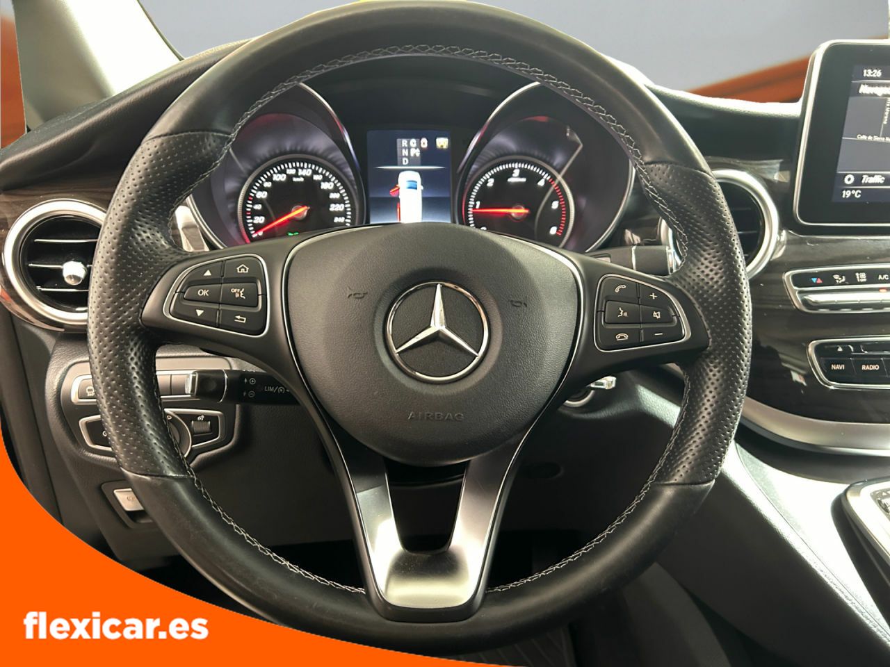 Foto Mercedes-Benz Clase V 16